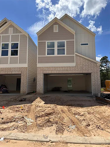 24718 Haverford Dr #102 Photo 1