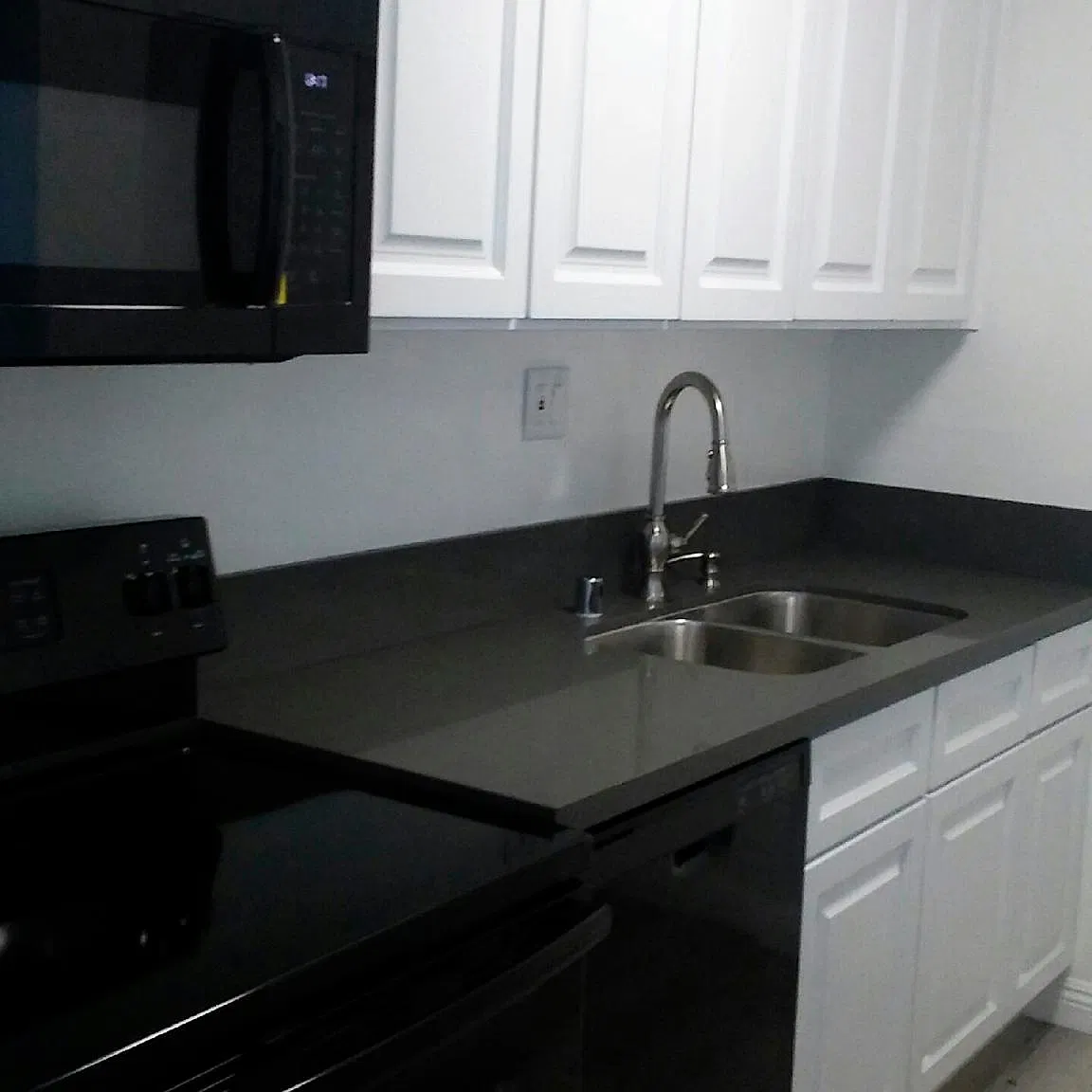 1 bed, 750 sqft, $2,595 — Photo 3