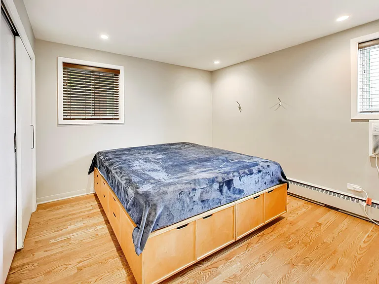 2722 Central St #4S — Photo 12