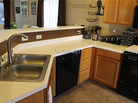 3rd image of 3107 W Hammer Ln