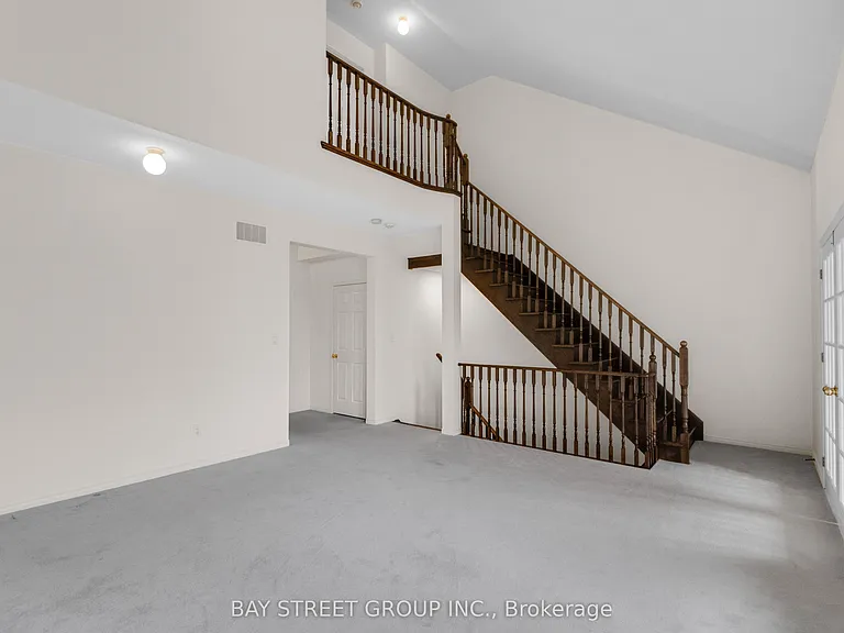 86 Ness Dr — Photo 15