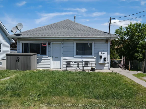 100 Crown St, Quinte West, ON K8V 1P4