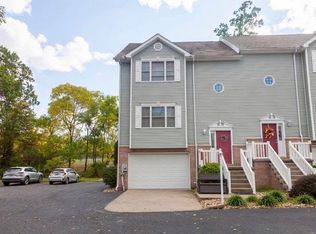 101 New Castle Dr, Morgantown, WV 26508