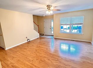 413 Feldspar Ct, Warrington, PA 18976