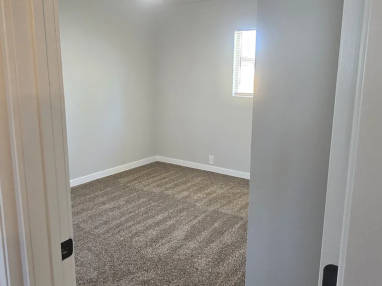 1304 Rockwood Ave — Photo 9