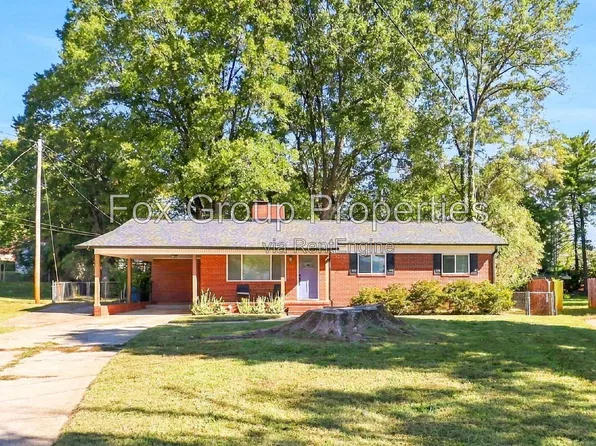 824 Kerley Ct, Statesville, NC 28677