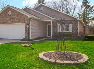 317 Azalea Dr, Hobart, IN 46342
