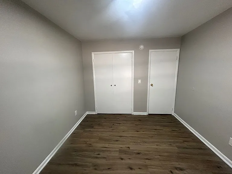528 Wessinger St — Photo 11