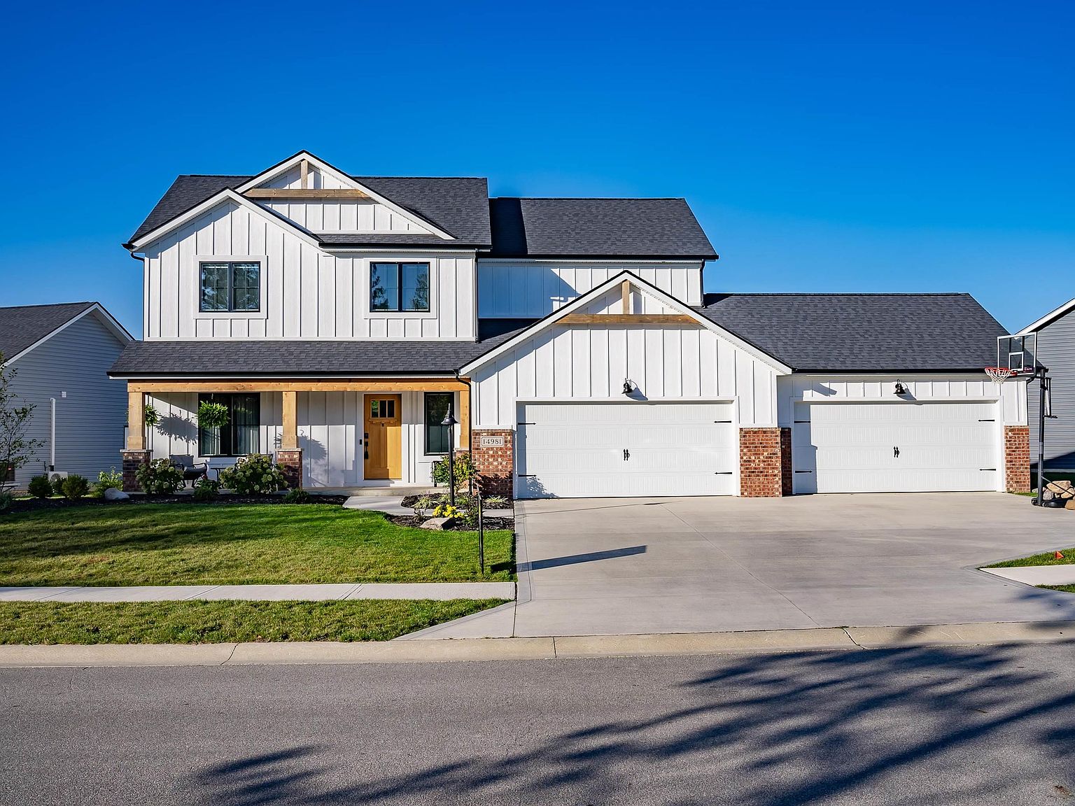 14981 Leo Creek Blvd, Leo, IN 46765 MLS 202326795 Zillow