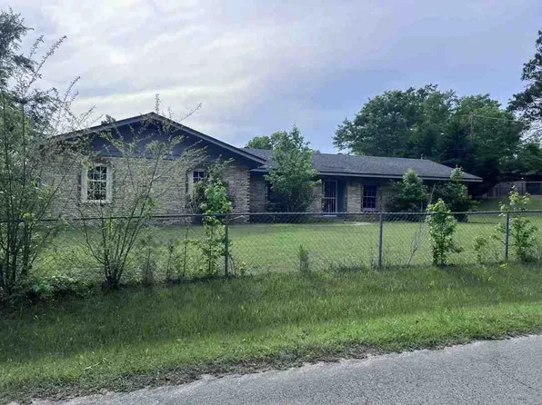 455 Rock Cliff Rd, Hamilton, AL 35570