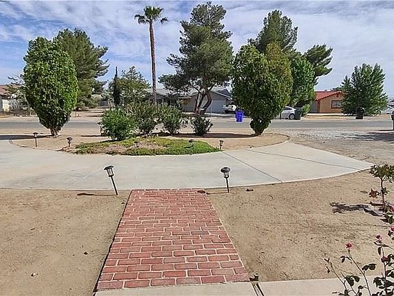 4th image of 14555 Cerezo Rd