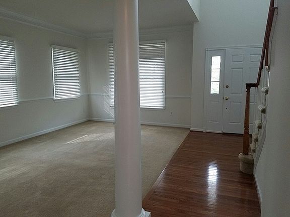 4th image of 31284 Lee Meadow Dr