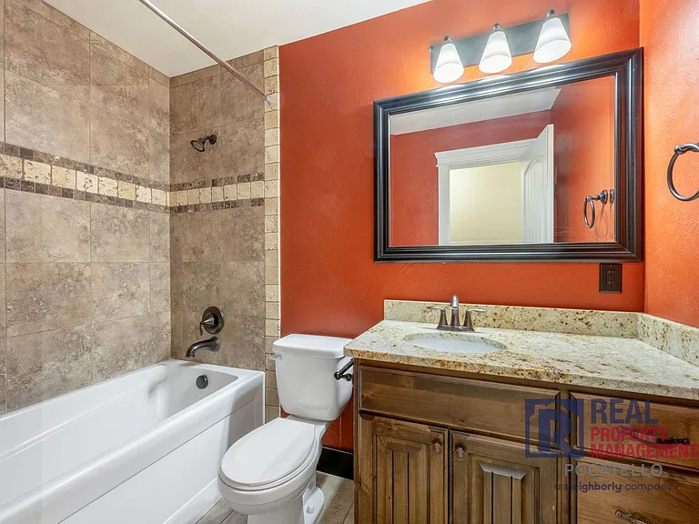 5215 Kymball Dr — Photo 18