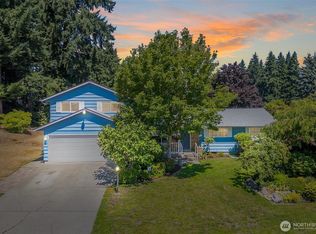 2011 E 70th St, Tacoma, WA 98404