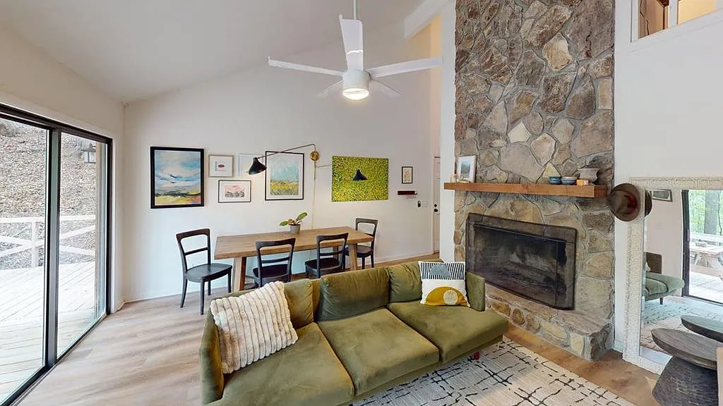2 bed, 1157 sqft, $2,500 — Photo 4