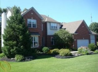 788 Joshua Dr, Highland, MI