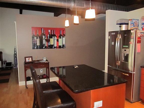 2nd image of 350 E Short St #428