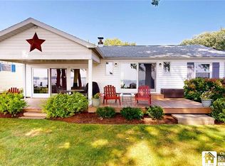 6483 Sandalwood Ln, Mayville, NY 14757