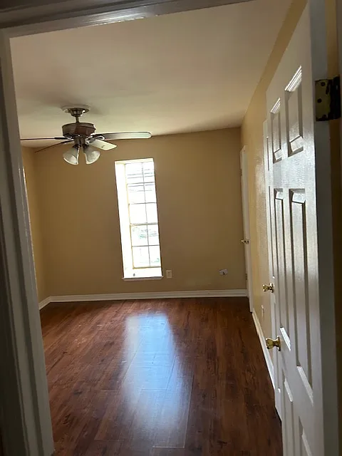 2 bed, 1.5 bath, 1000 sqft, $1,200 — Photo 4