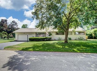 410 Monticello Dr, Fostoria, OH 44830