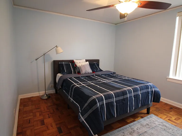 1700 N Elm St #B7 — Photo 16
