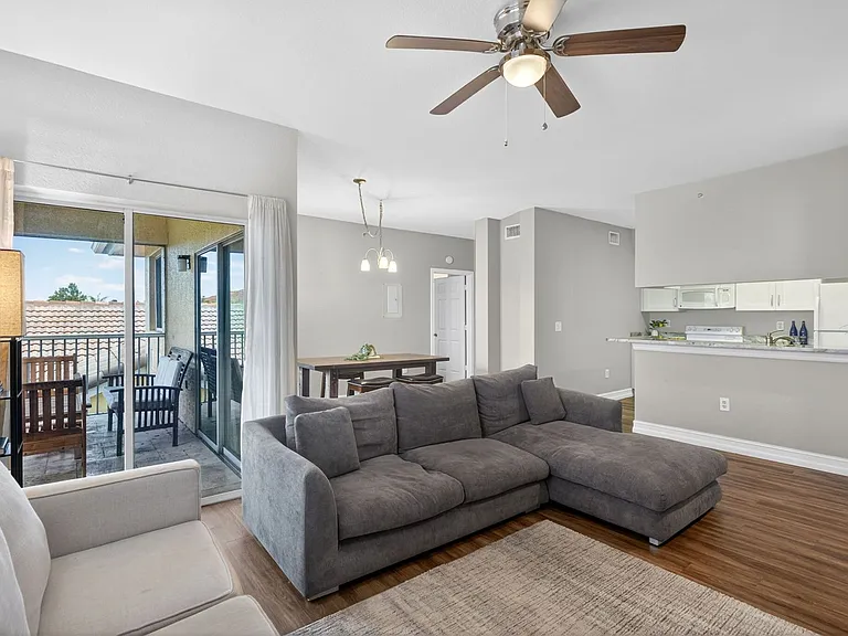 6481 Aragon Way #304 — Photo 5