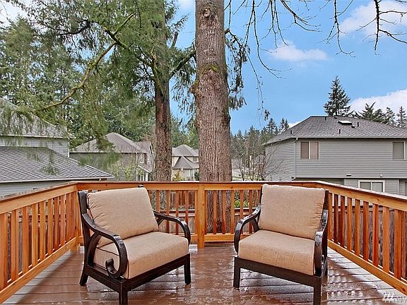 Photo not of actual home and may include options.