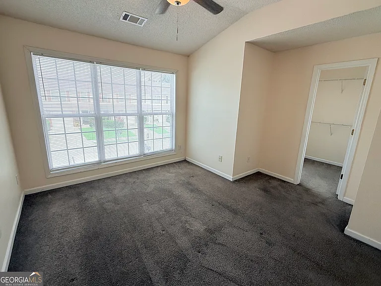 7232 April Ct — Photo 6
