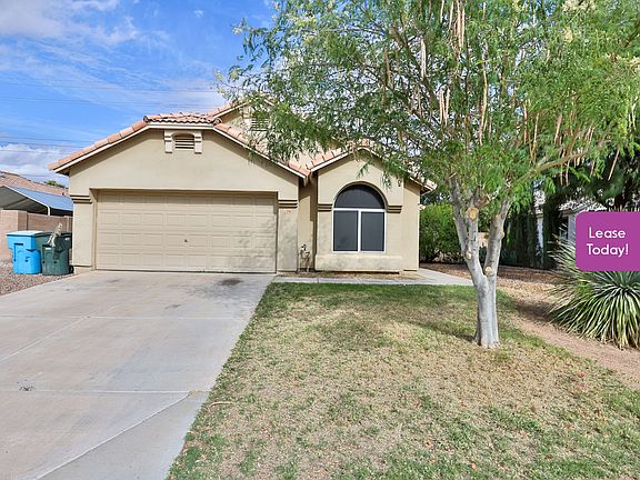 2nd image of 106 W Villa Theresa Dr