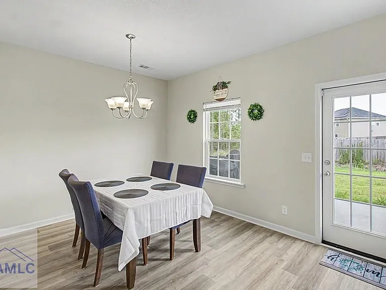 14 Herty Ln — Photo 11