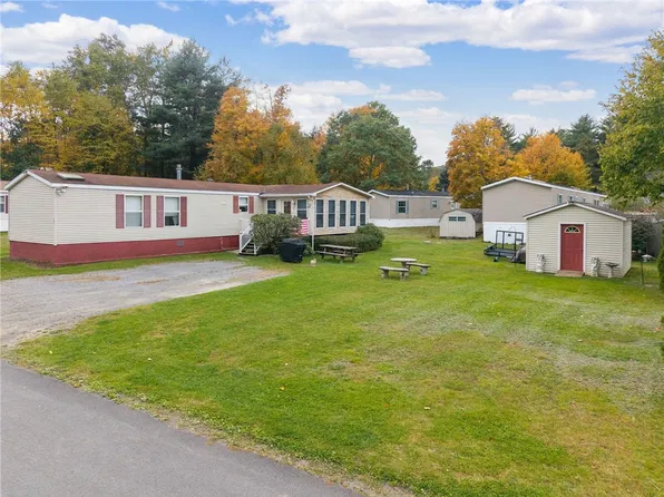 37 Deer Run Ln, Oneonta, NY 13820