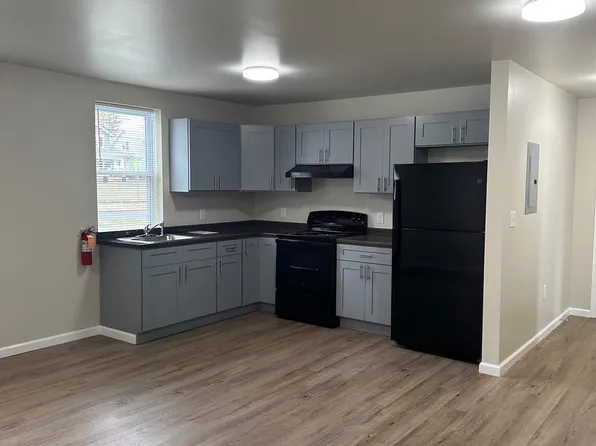 122 E Ridge Rd #B1, Marcus Hook, PA 19061