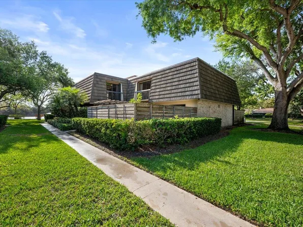522 5th Terrace, Palm Beach Gardens, FL 33418
