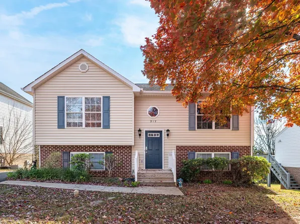 217 Towne Crier Rd, Lynchburg, VA 24502