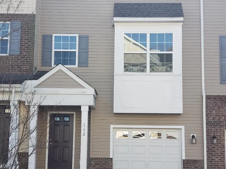 112 Sal Corma Pl — Photo 2