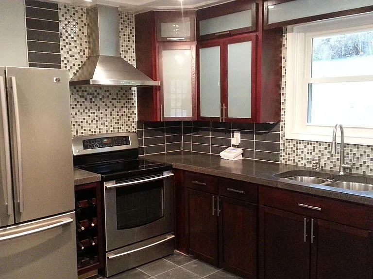 179 Briggs Ave — Photo 9
