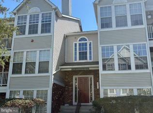 24 Inverness Cir, Marlton, NJ 08053
