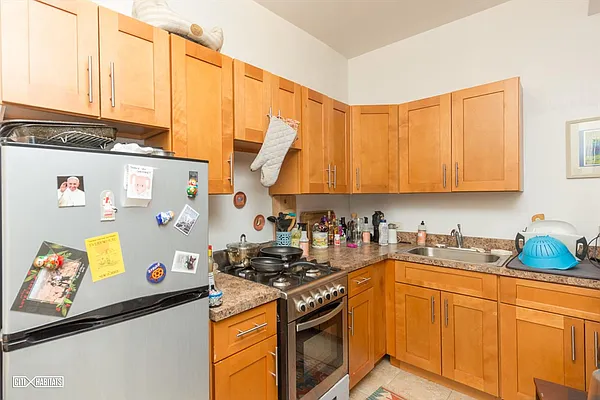 Rented by Citi Habitats | media 43