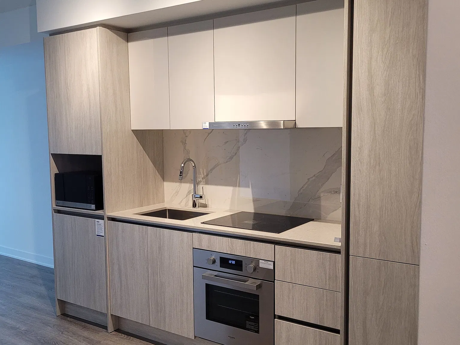 2 bed, $2,450 — Photo 2