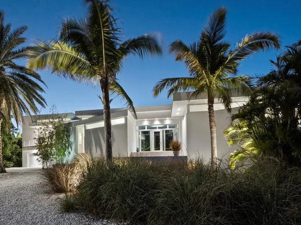 1235 Center Pl, Sarasota, FL 34236