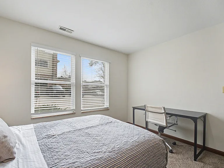 118 Rhodes St #B — Photo 9