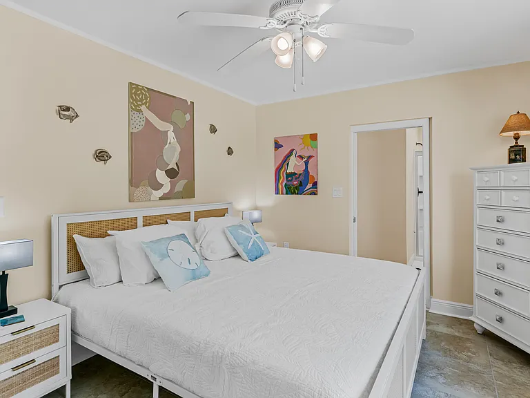 14827 N Bayshore Dr — Photo 18
