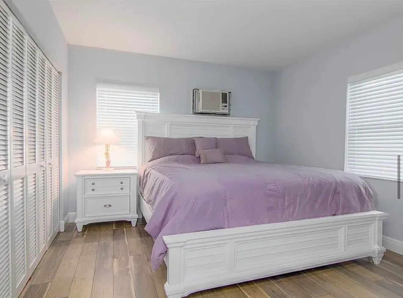 2 bed, 704 sqft, $2,500 — Photo 2
