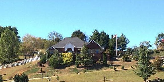 2nd image of 112 Stoneridge Ct