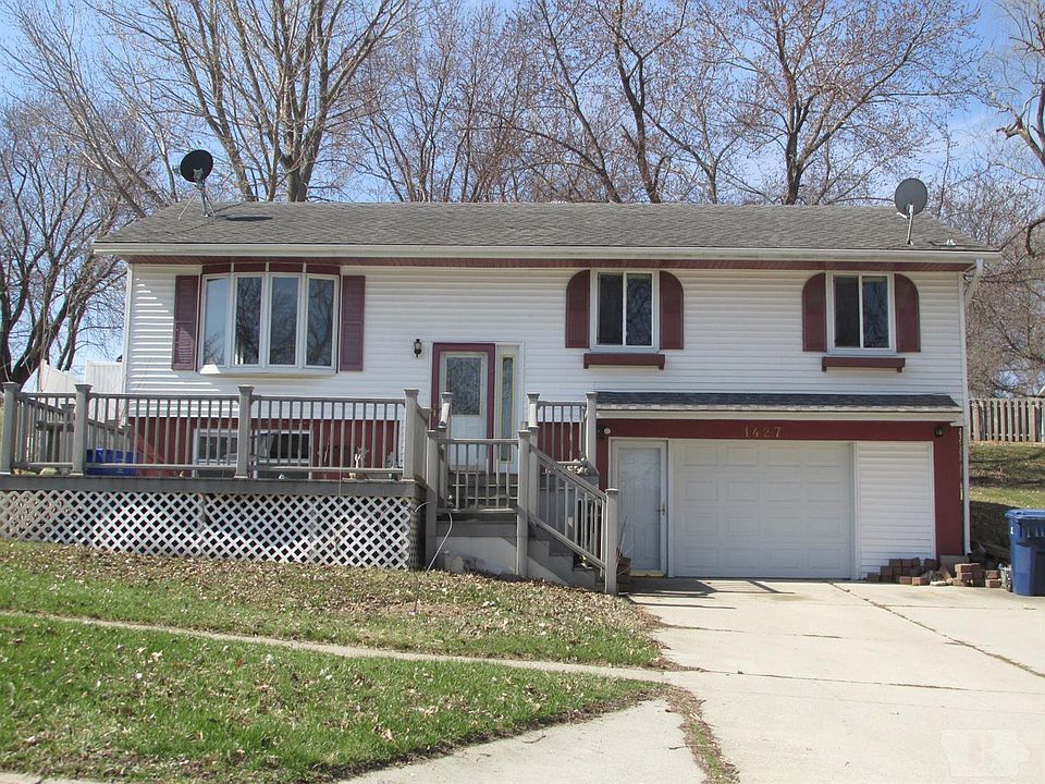 1st image of 1427 City View Dr