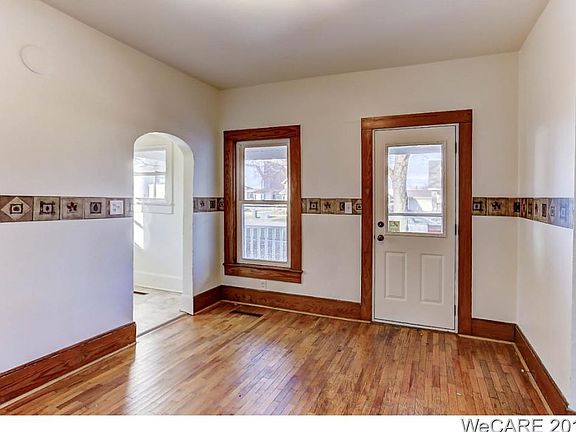 5th image of 220 N Walnut St #Stw1-p2