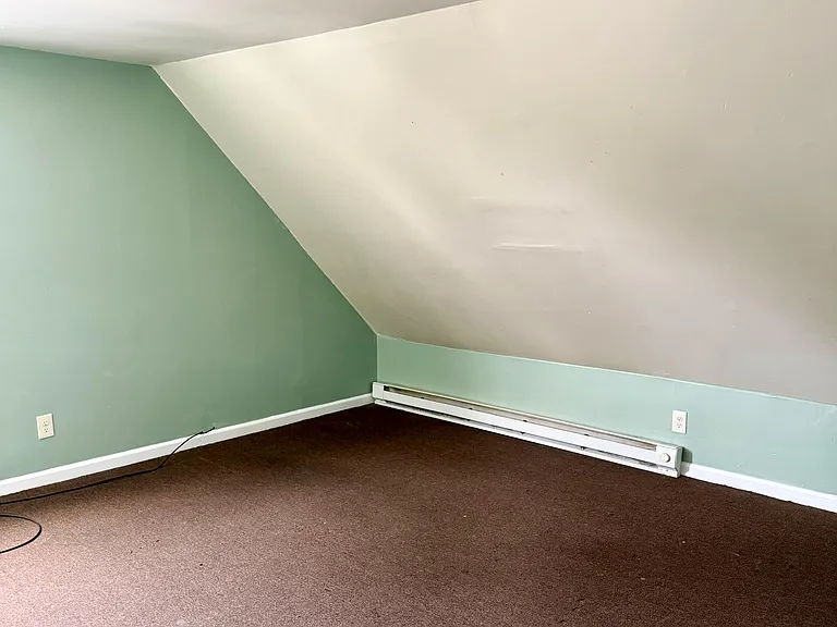 136 Alderman St #2 — Photo 16