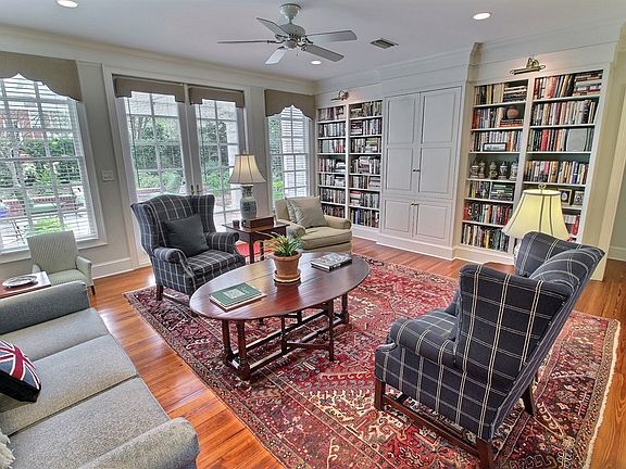 5th image of 202 Fairways Dr