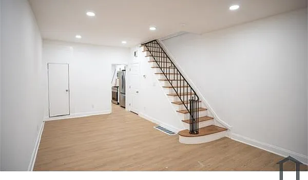 623 Fitzgerald St — Photo 4