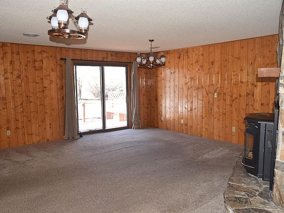 4th image of 4399 44th Rd